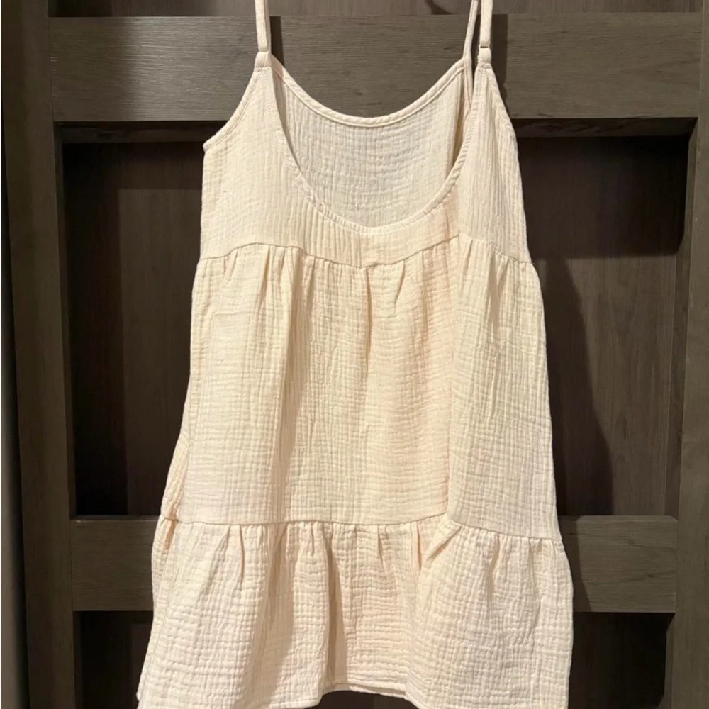 SHEIN Cream Dress - Picture 2 of 3